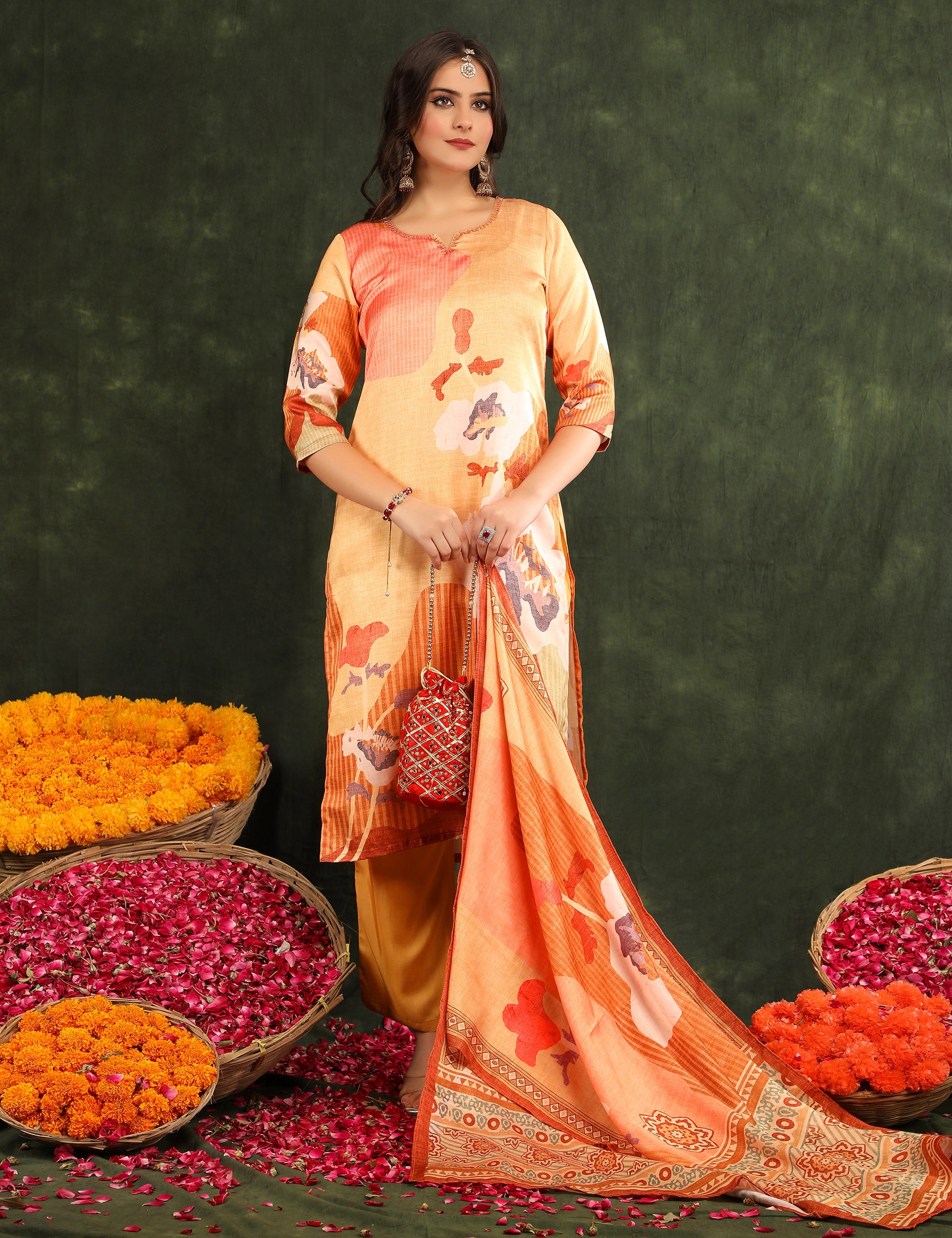 Women Floral Printed Regular Thread Work Kurta with Trousers & With Dupatta